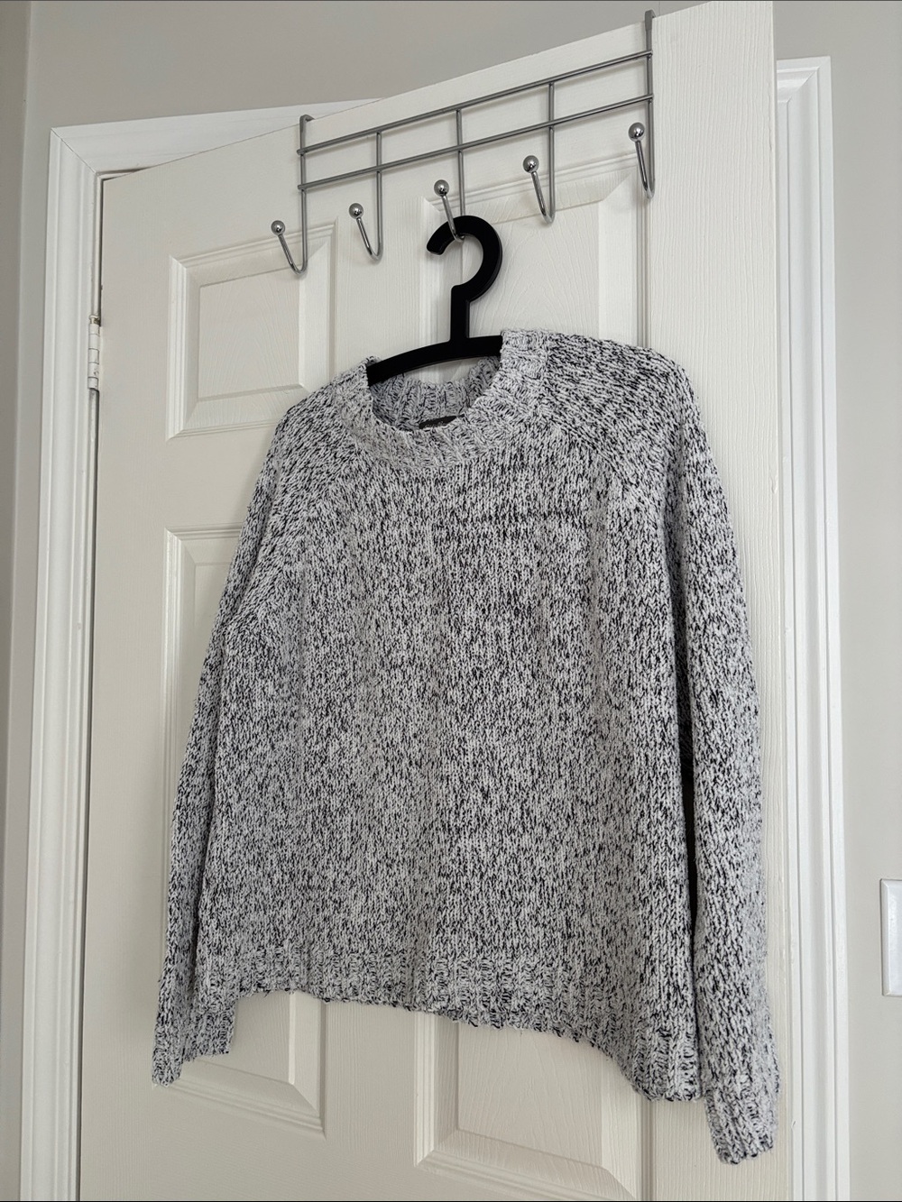 Eddie Bauer Marled Black & White Crewneck Sweater